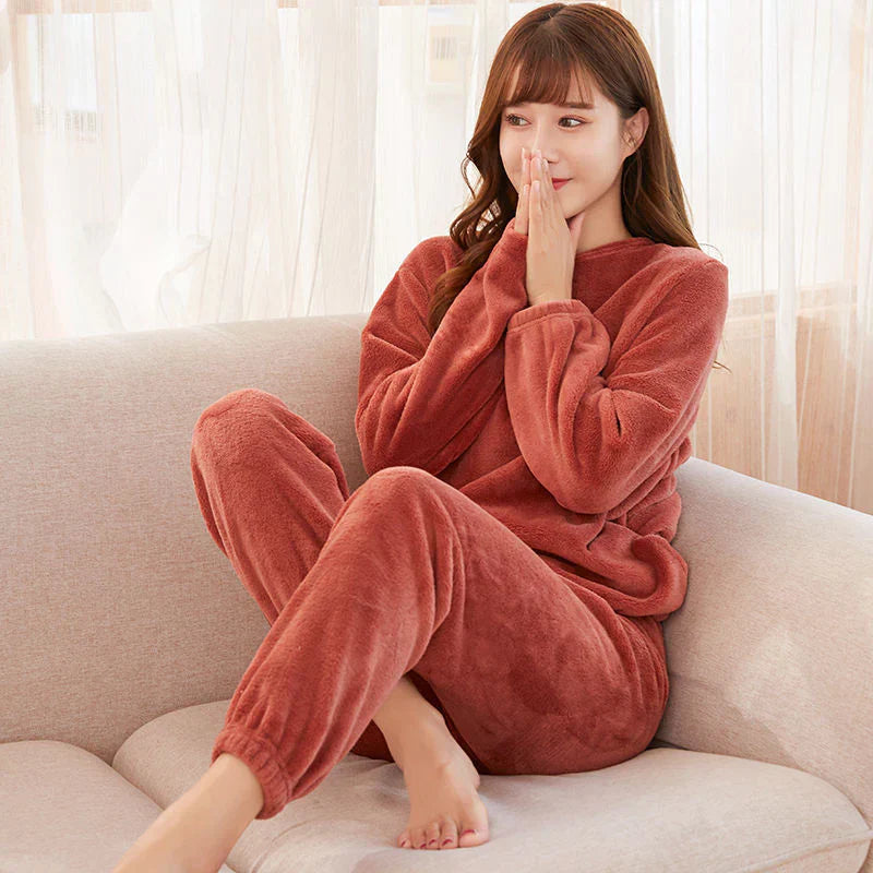 Luna Luxe – Women’s Pajama Set with Elegant Design and Supreme Comfort