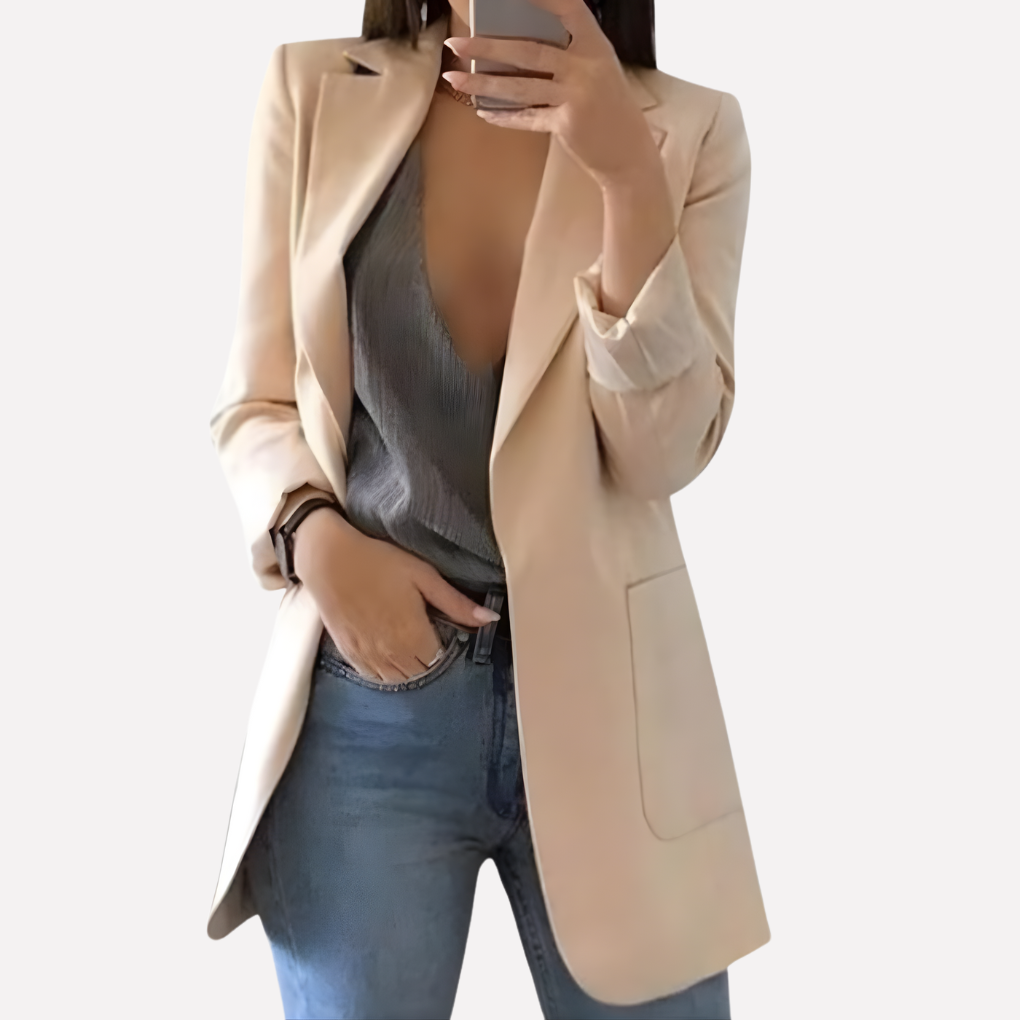 Women’s Front Pocket Blazer – Structured Everyday Layer