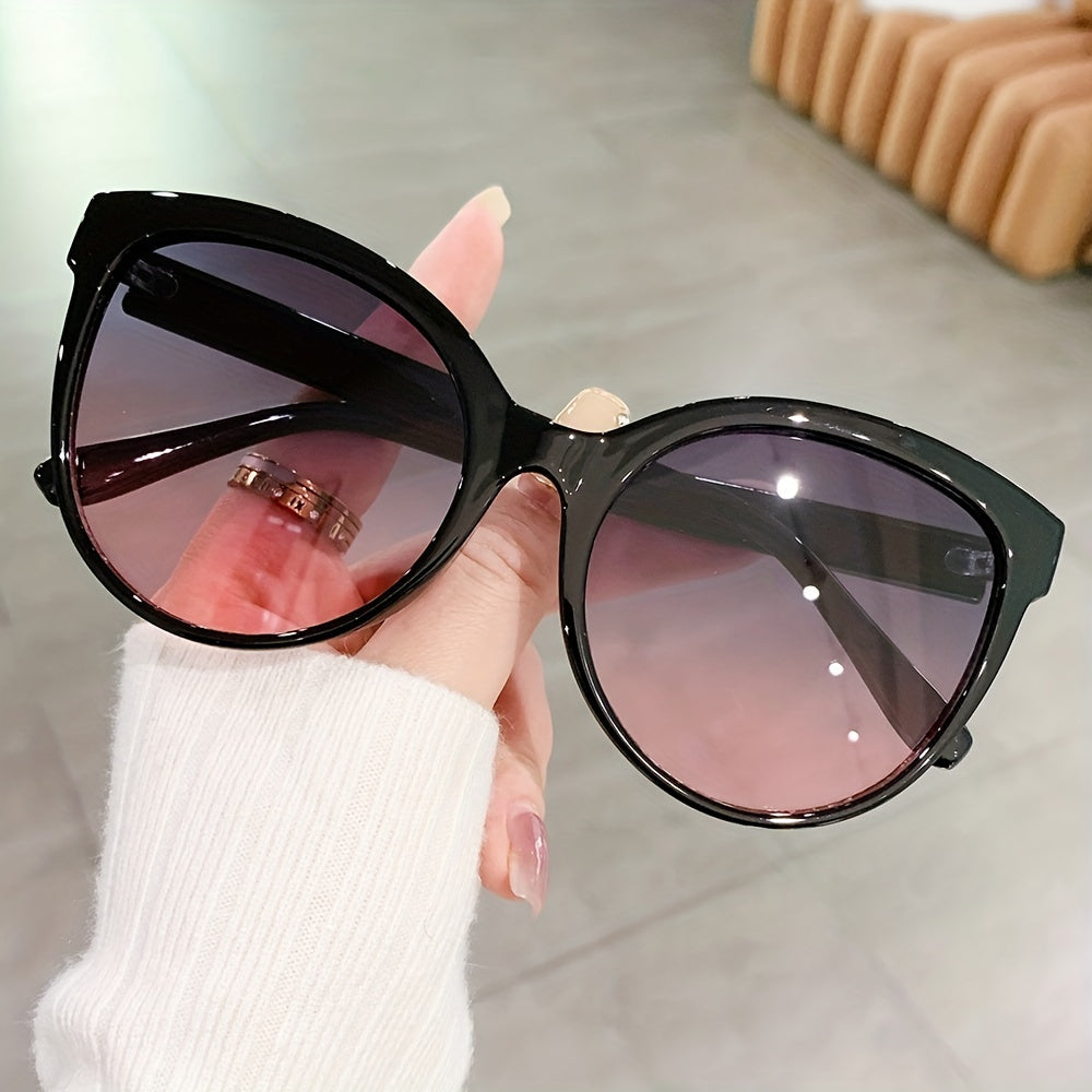 Luxury Cat-Eye Sunglasses for Women – Oversized and Stylish for Sunny Days
