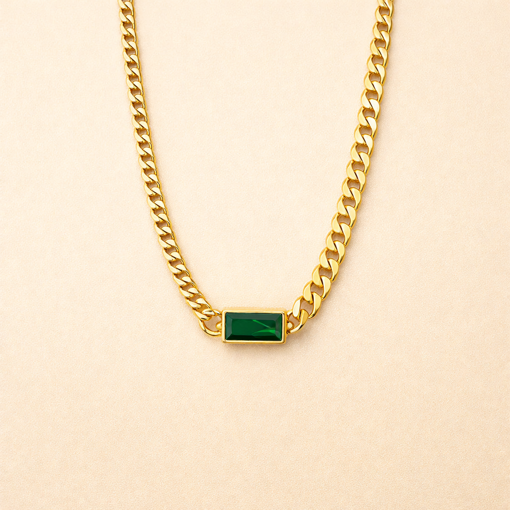 Soft Gold Necklace with a Refined Heart