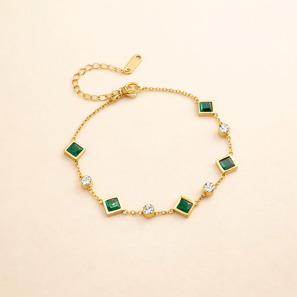 Elegant Gold Bracelet with Refined Design