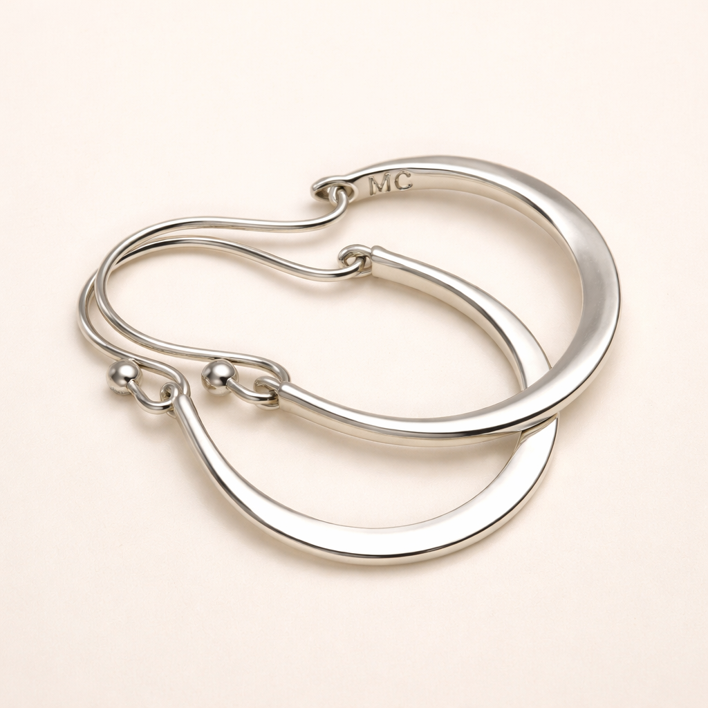 Soft moon white gold earrings