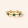 Refined crystal four-leaf clover ring in silver