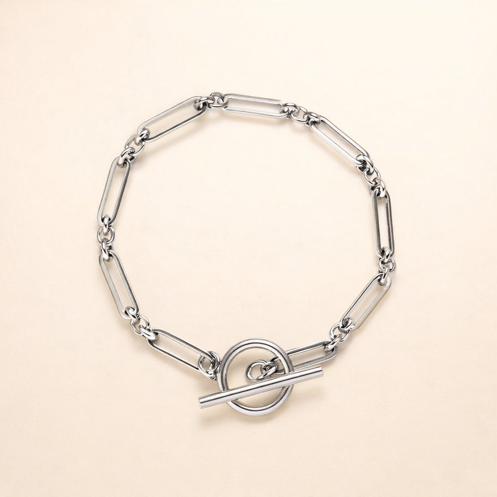 Elegant T-bar bracelet in white gold