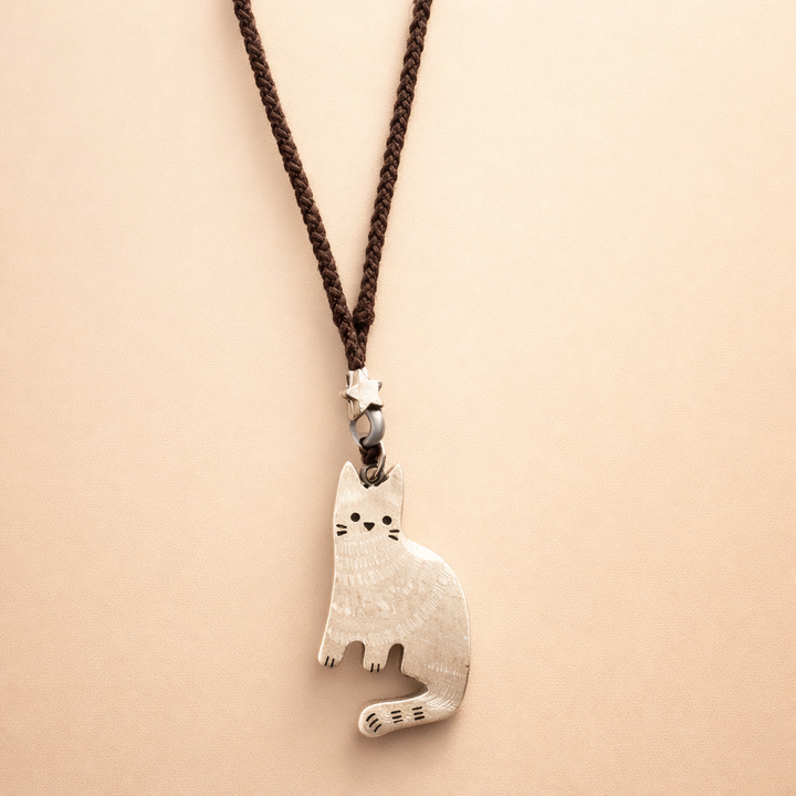 Vintage Cat Star Pendant Necklace