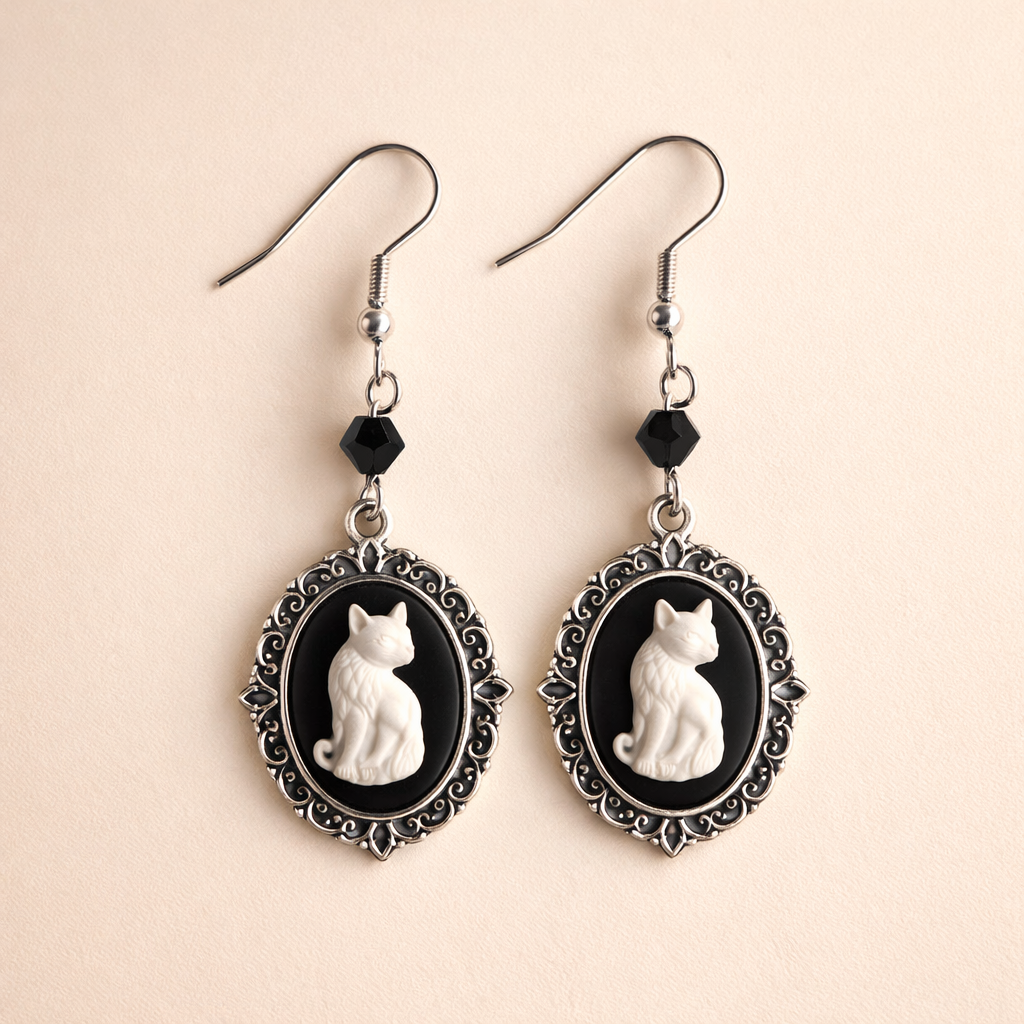 Vintage White Cat Earrings – Silver Frame Jewelry for Women