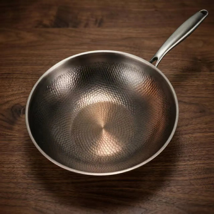 Hammered titanium wok pan with flat bottom