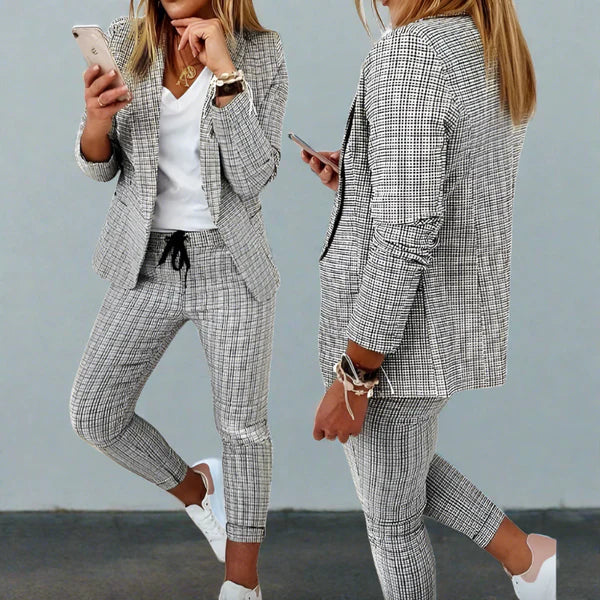 Women's Two-Piece Formal Suit