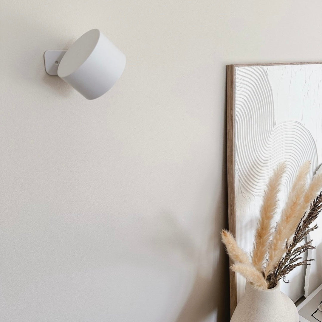 Cordless LED Wall Light with 360° Rotation, Touch Dimming, 3 Light Colors and USB-C Battery