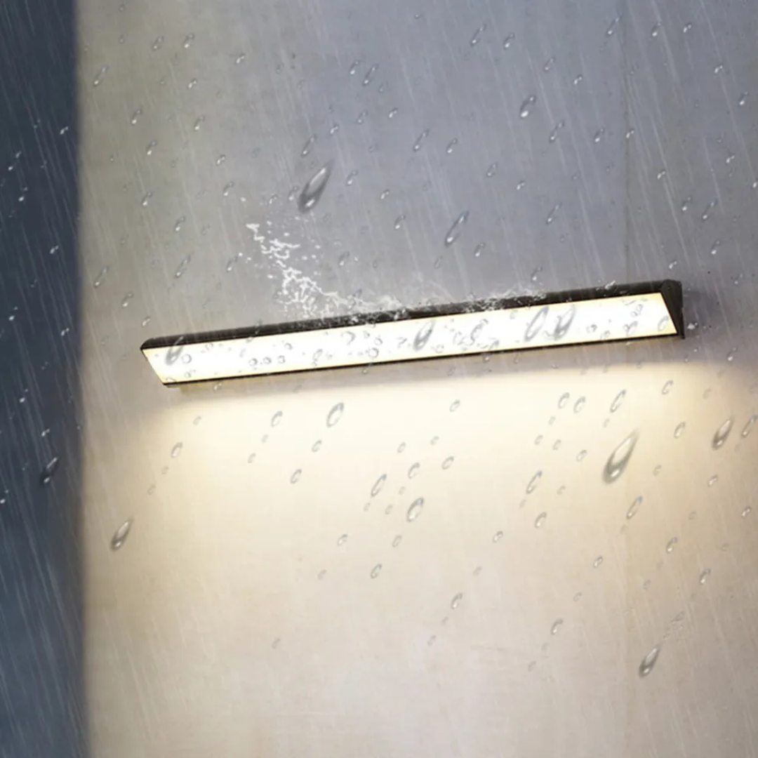 Outdoor LED Wall Lamp | Waterproof, Modern Light for Terraces and Entrances