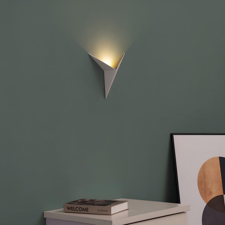 TrigoLux - Modern Triangular Wall Lamp