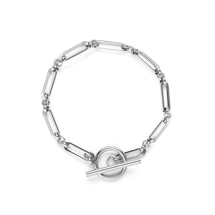 Elegant T-bar bracelet in white gold
