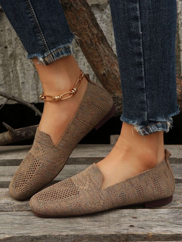 Women's orthopedic slip-on sneakers with soft footbed, breathable mesh