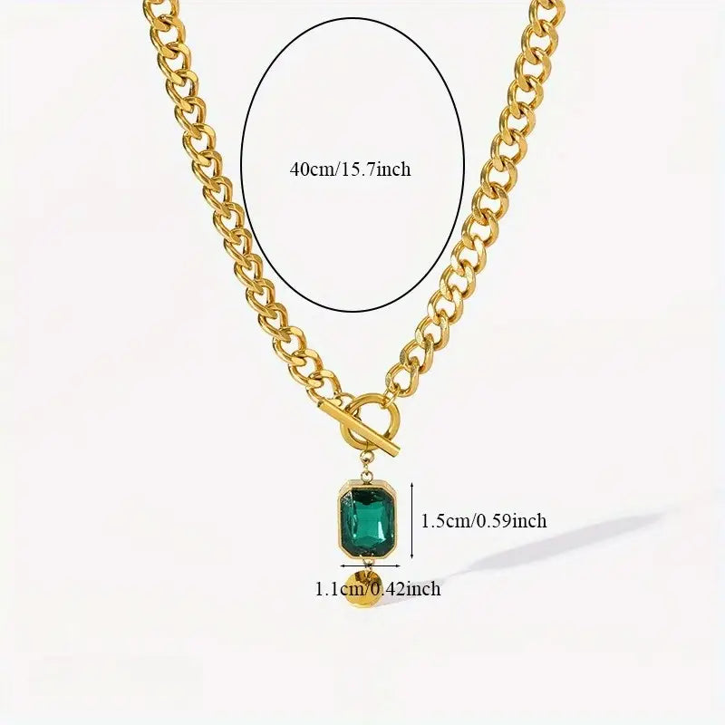 Elegant gold necklace with emerald pendant
