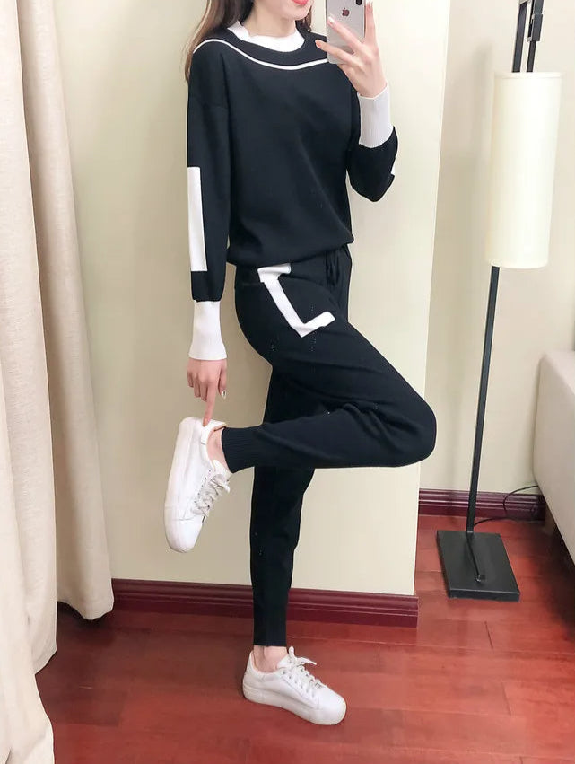 CozyKnits Warm Knitted 2-Piece Set for Women