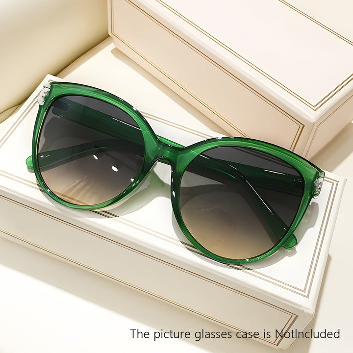 Luxury Cat-Eye Sunglasses for Women – Oversized and Stylish for Sunny Days