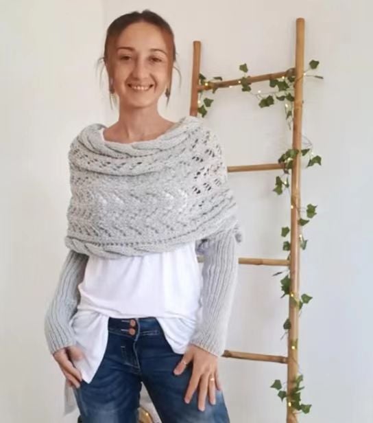 Wrap scarf with double sleeves - cozy knitted scarf with integrated sleeves