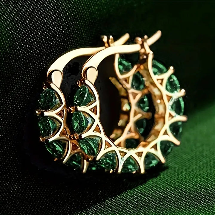 Refined Gold Earrings with a Subtle Shine
