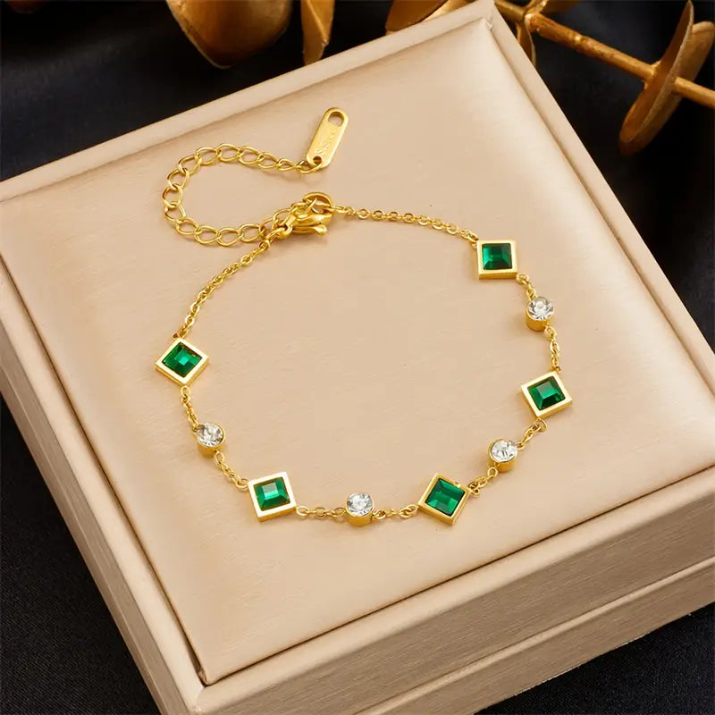 Elegant Gold Bracelet with Refined Design