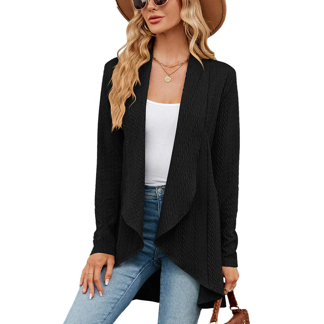 Aurora – Stylish Women's Cardigan for the Autumn Season
