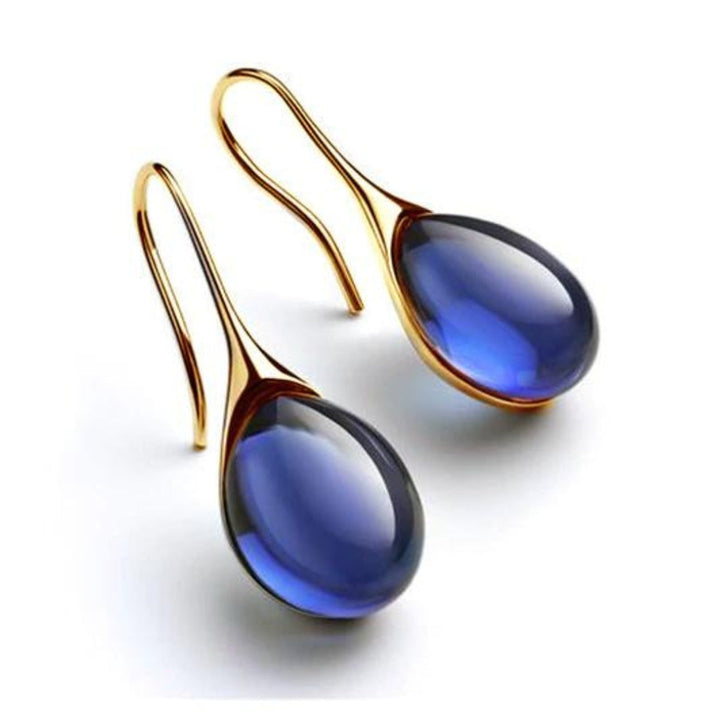 Elegant Gold Earrings with Sparkling Crystals