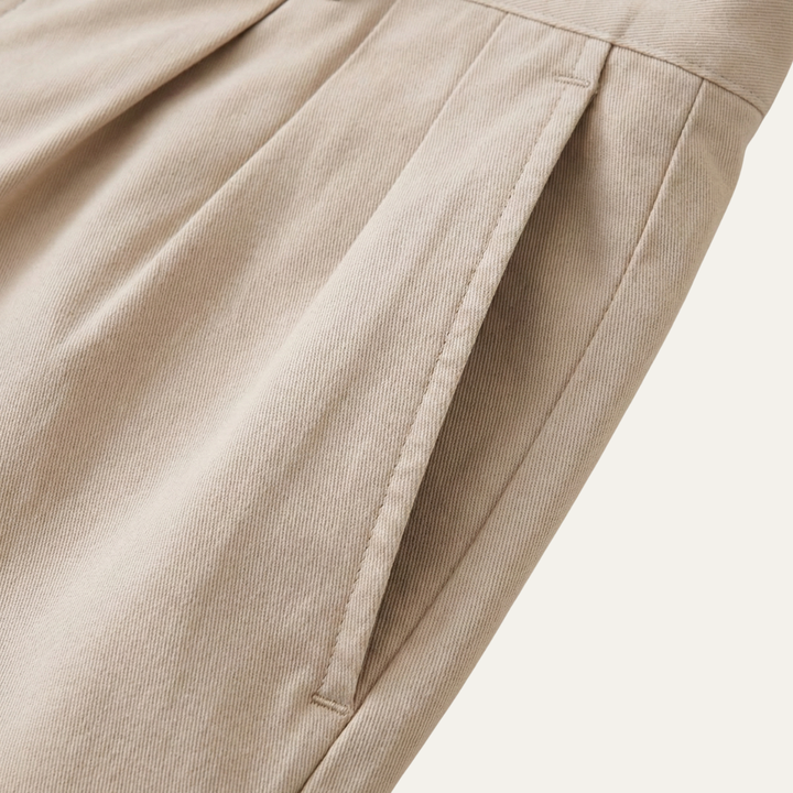 Classic Men's Chino Shorts with Double Pleats and Turned-Up Hem.
