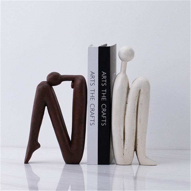 Artistic Stand for Style and Structure - Forma