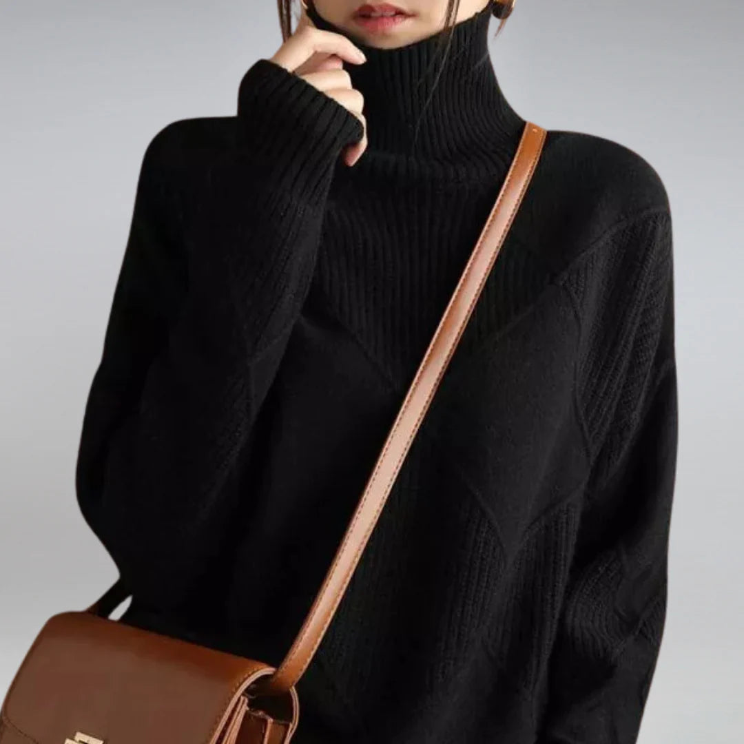 Luxurious Women's fine wool Turtleneck Sweater