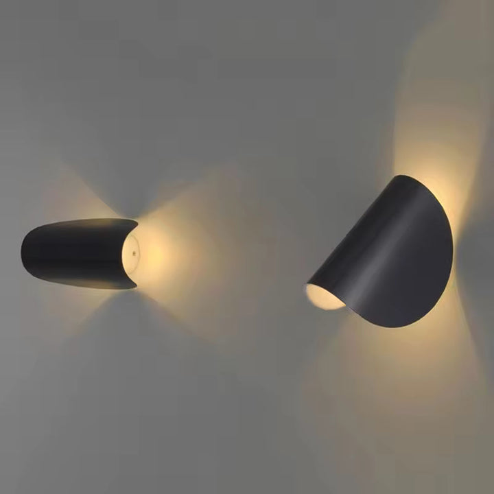 Adjustable Up-Down LED Wall Light – Warm Ambient Light, Modern Design
