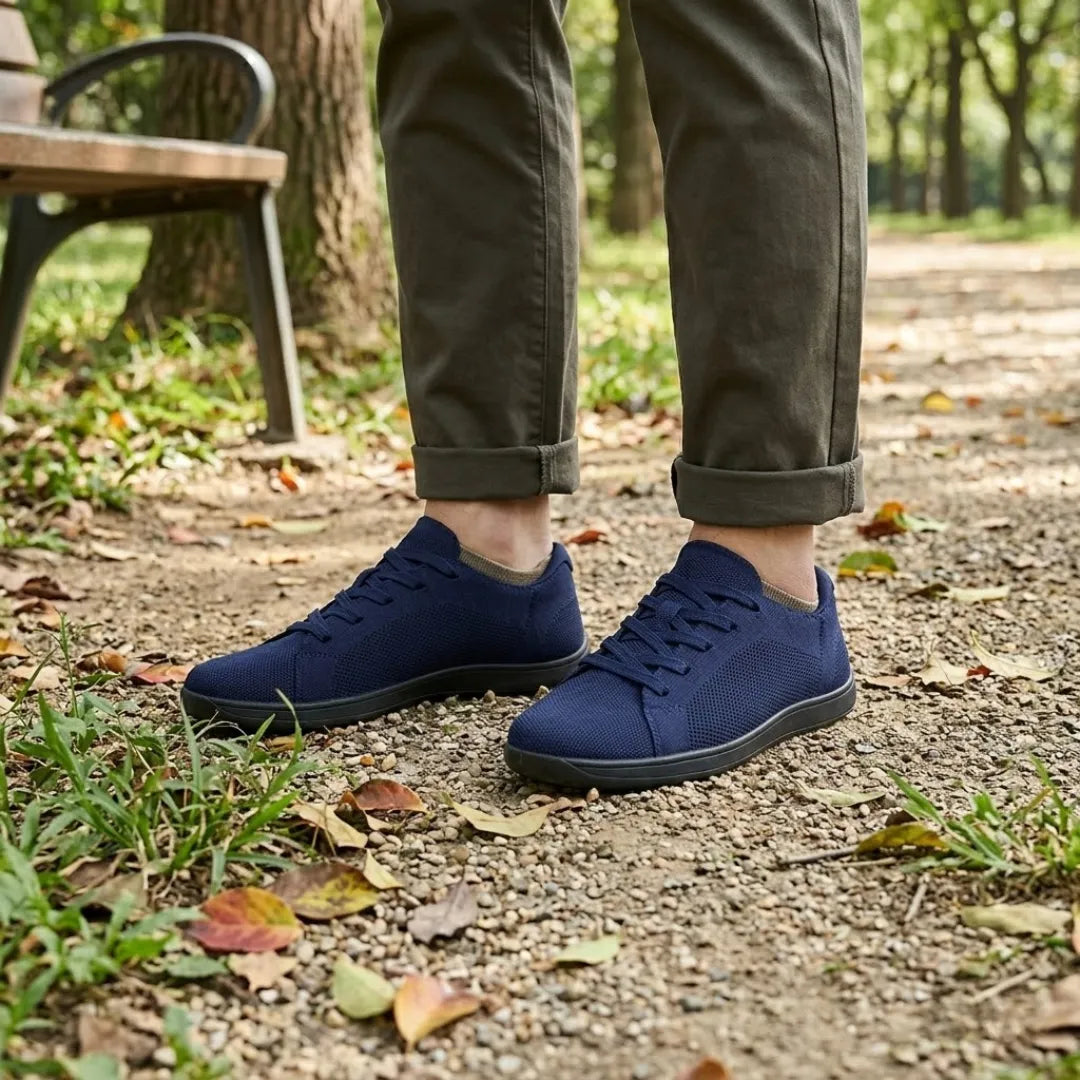 Unisex barefoot sneakers with wide toe box and breathable mesh