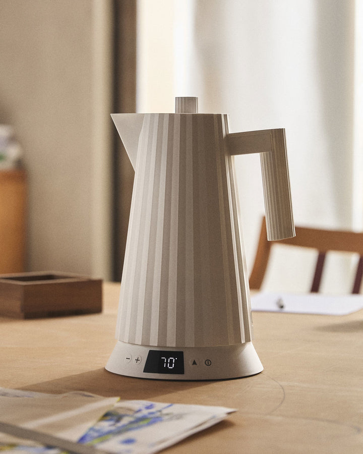 Electric kettle | Foldable kettle with temperature control and 1500 W