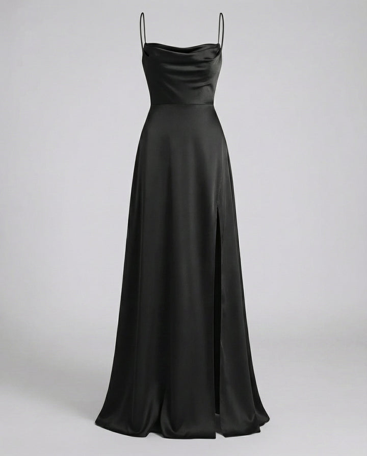 Women's maxi dress | Elegant and flattering fit