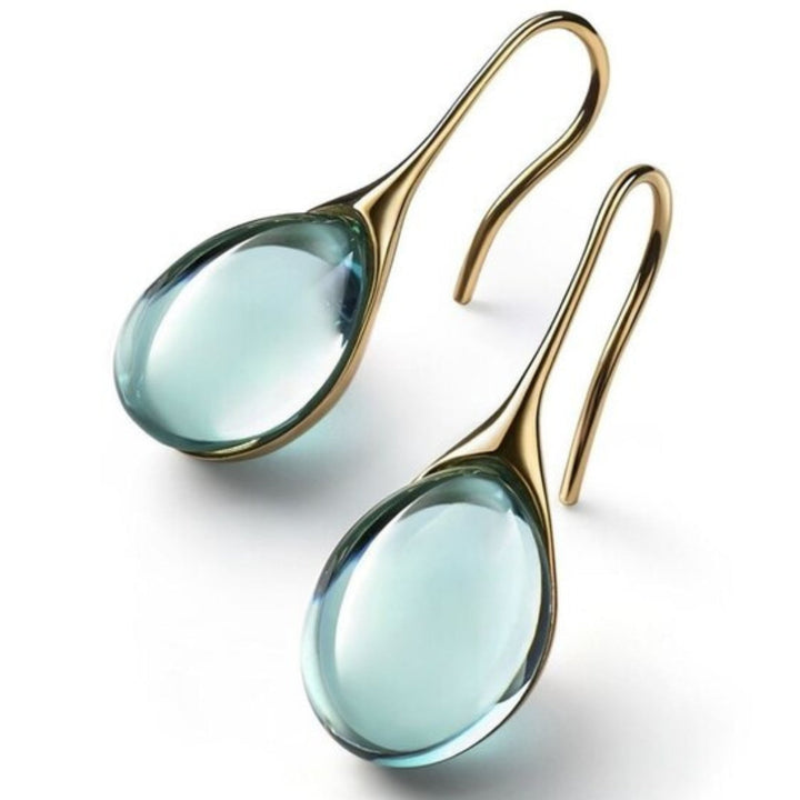 Elegant Gold Earrings with Sparkling Crystals