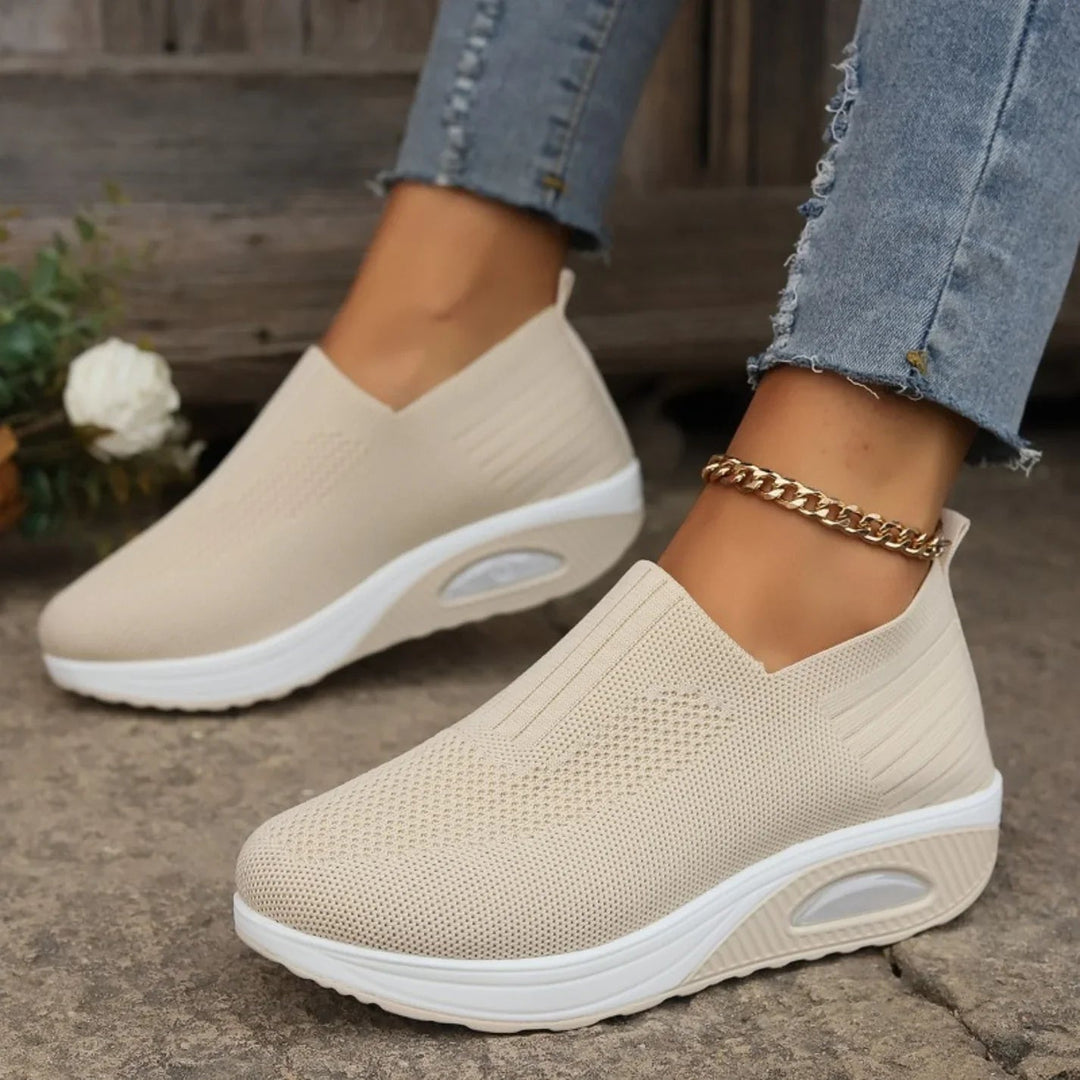 Orthopedic Comfort Shoes for Women | Padded Sole & Easy Slip-On
