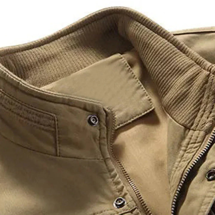 Functional Men's Vest with Multiple Pockets