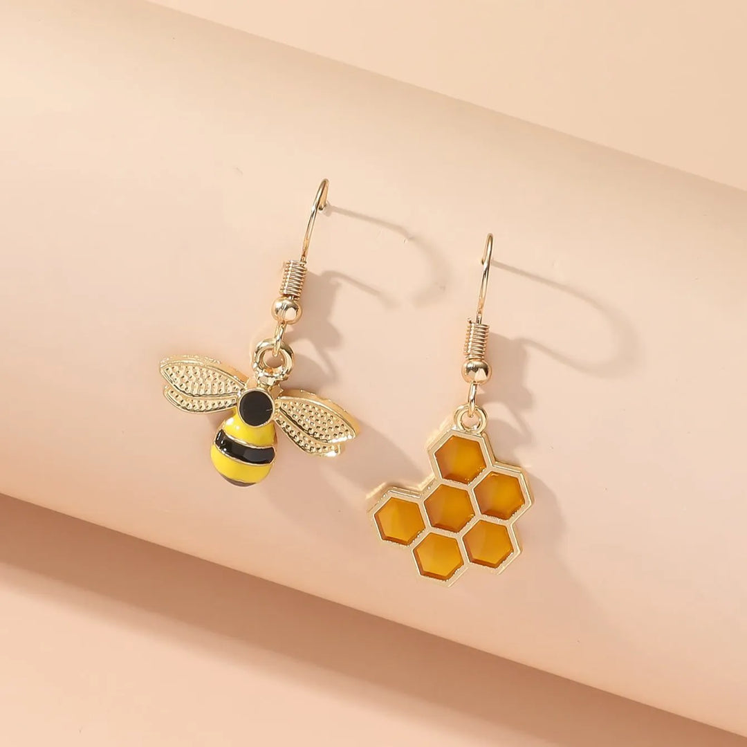 Honeycomb & Bee Earrings – Gold Jewelry for Women