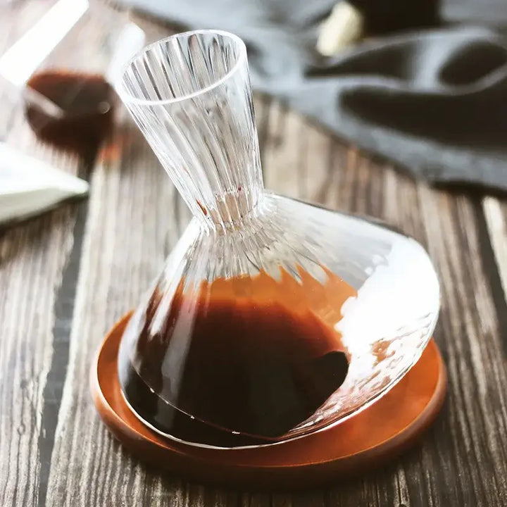 LuxeSwirl Crystal Decanter | 360° Rotating Glass Carafe for Wine, Whisky and Champagne