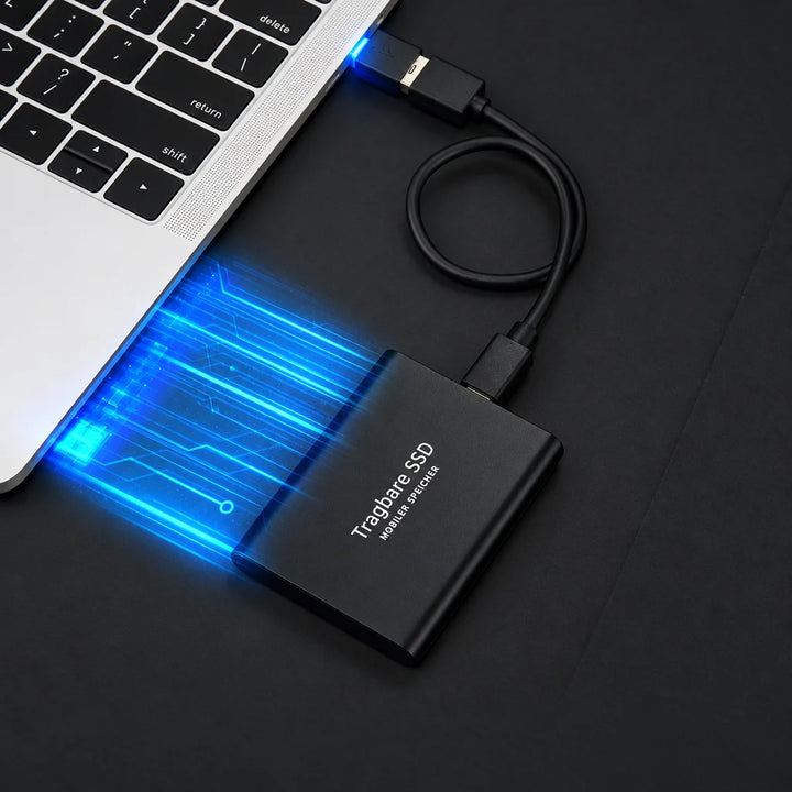 Ultra-fast 128 TB SSD with compact, rugged construction