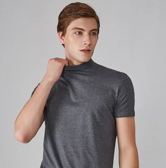 Sports shirt with stand-up collar