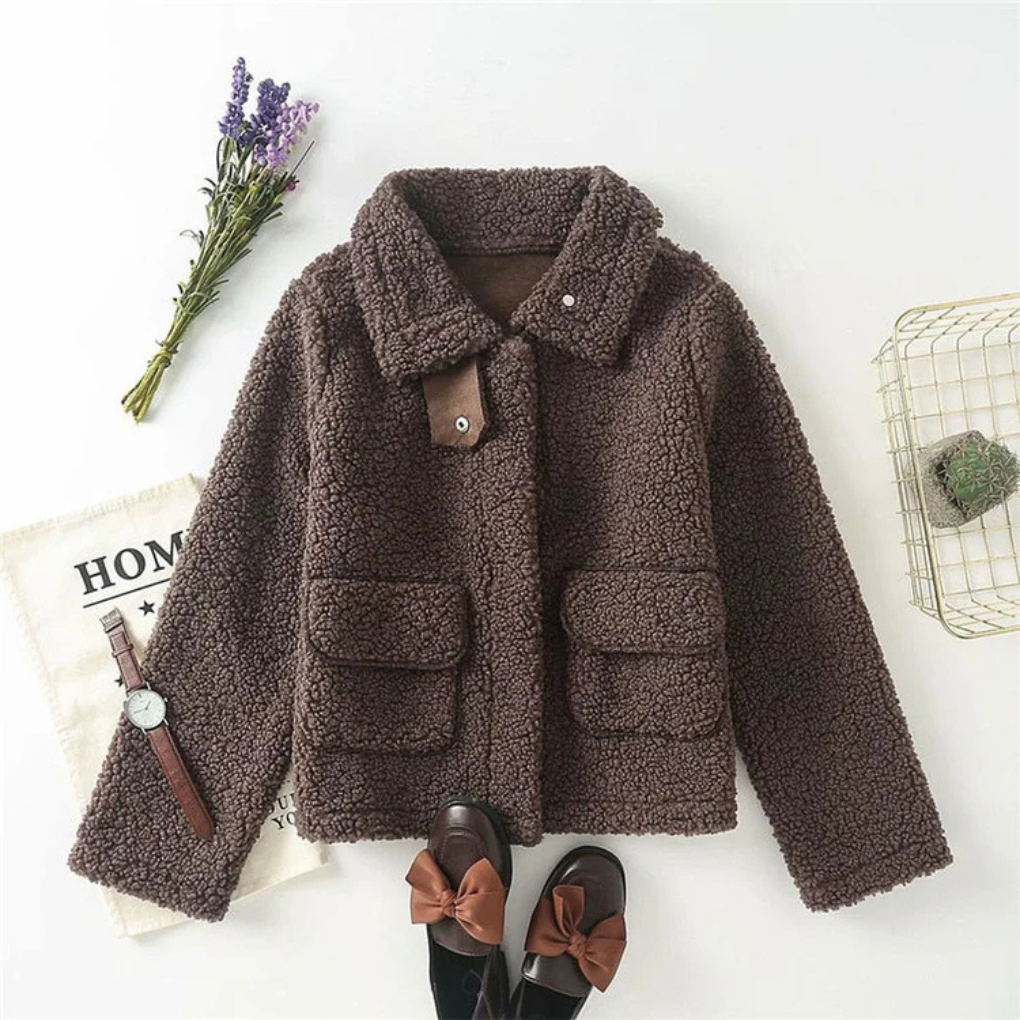 Women’s Tailored Jacket with Pockets – Contemporary Style