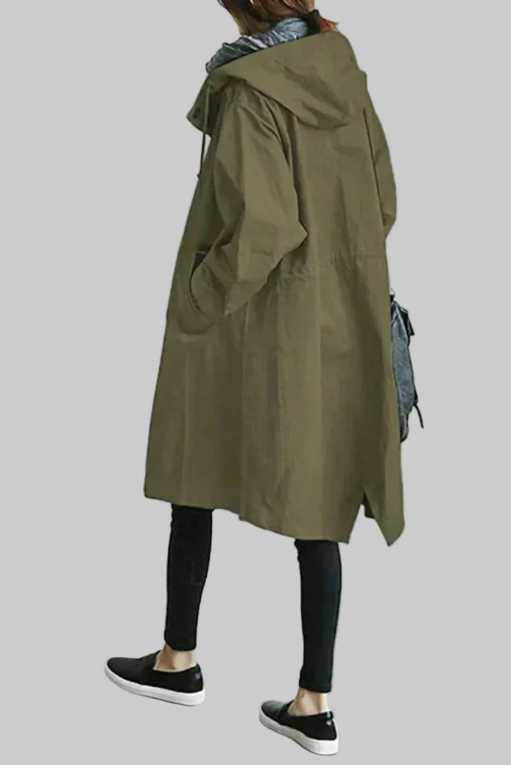 Women’s Raincoat – Trendy Outerwear for Wet Days