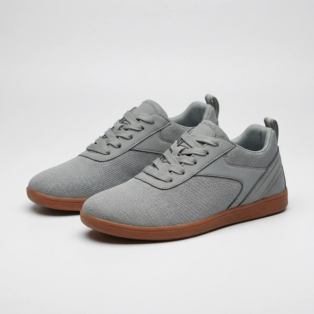 Barefoot-style trainer with a wide toe box - Gregory