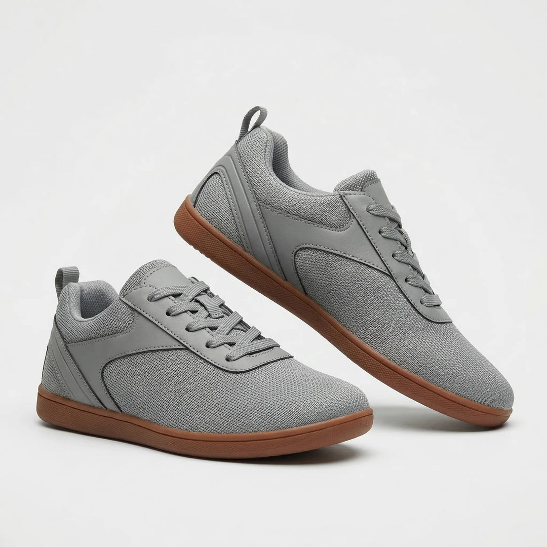 Barefoot-style trainer with a wide toe box - Gregory