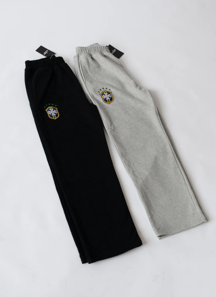 Two-piece sporty tracksuit - Damian