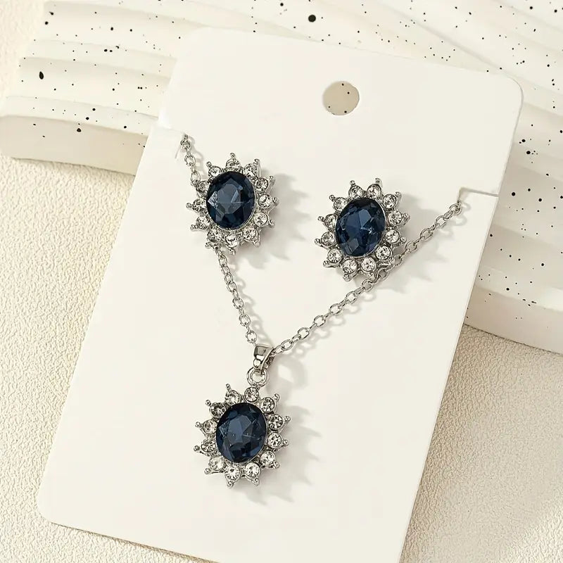 Elegant white gold necklace with refined little stone