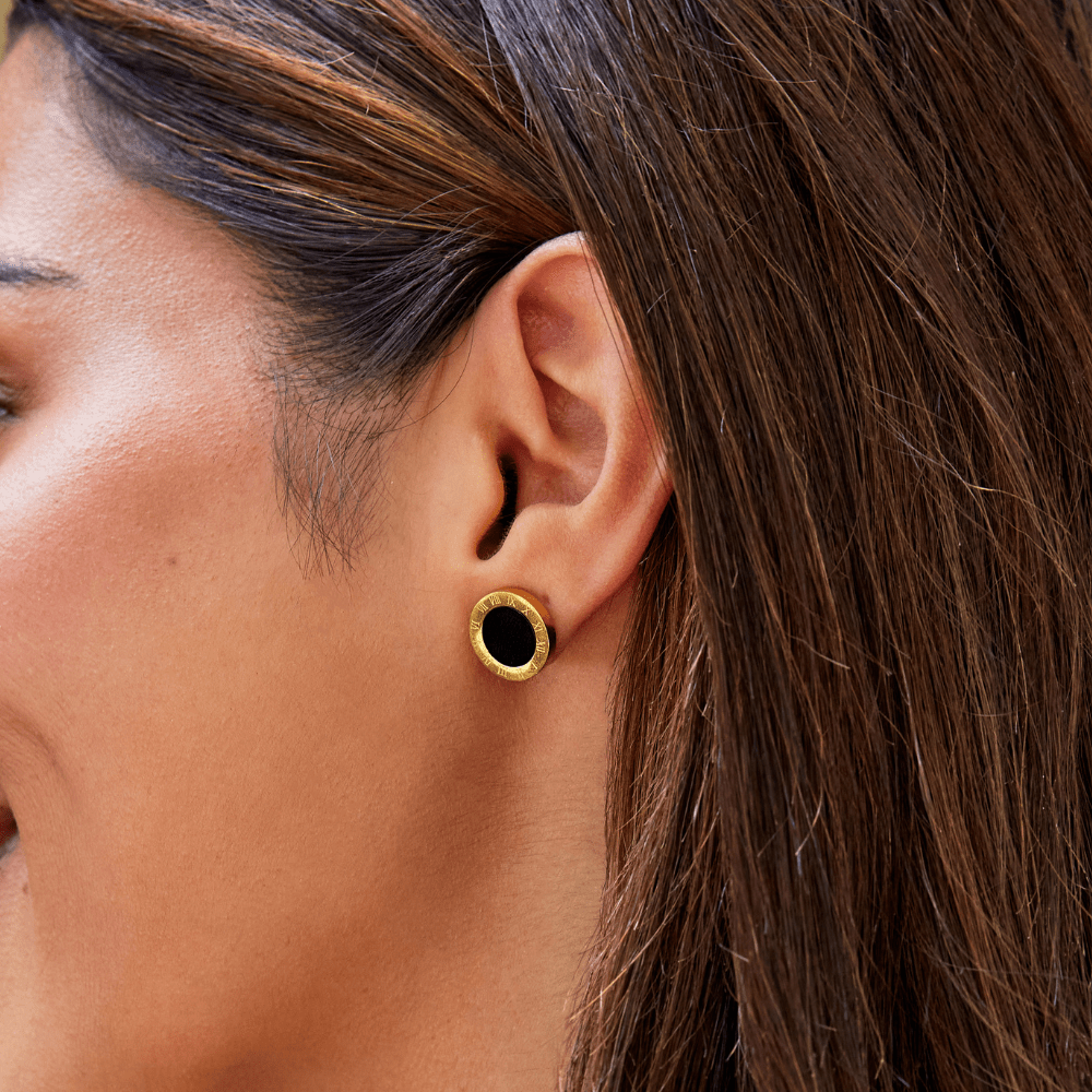 Elegant black stud earrings with cubic zirconia