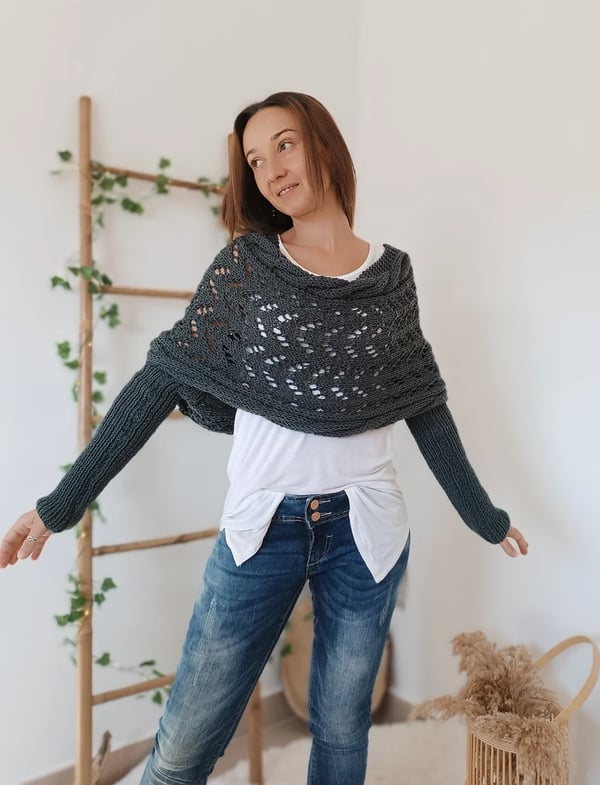 Wrap scarf with double sleeves - cozy knitted scarf with integrated sleeves