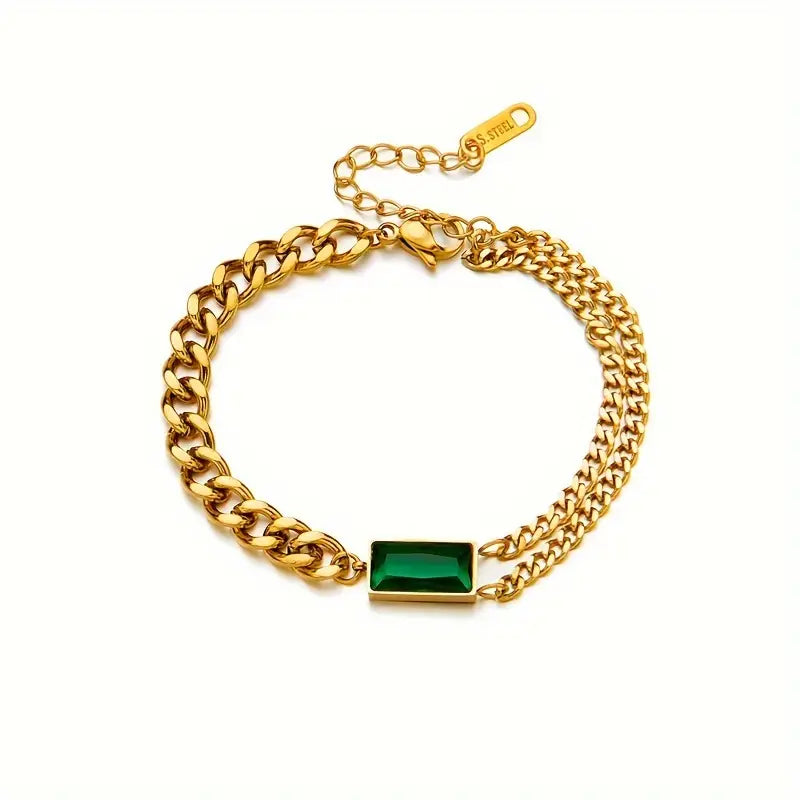 Elegant Gold Bracelet with Refined Details