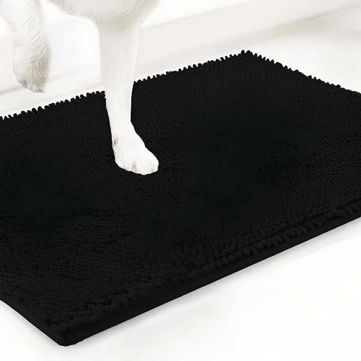 Absorbent non-slip dog door mat for muddy paws