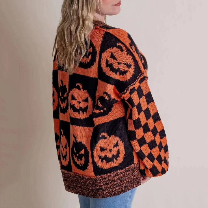 Knit Crew Neck Sweater with Block Pattern